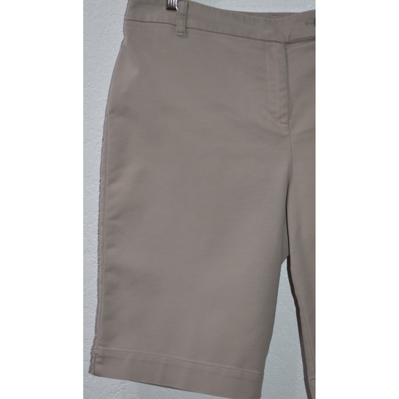 Chicos 2/Large Bermuda Shorts Flat Front Cotton Stretch Modest 11.5 inch inseam - Picture 10 of 16